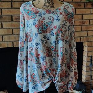 Avenue Paisley Blouse